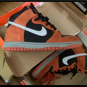 Still available-Nike Dunk High Size 9.5 w/og box